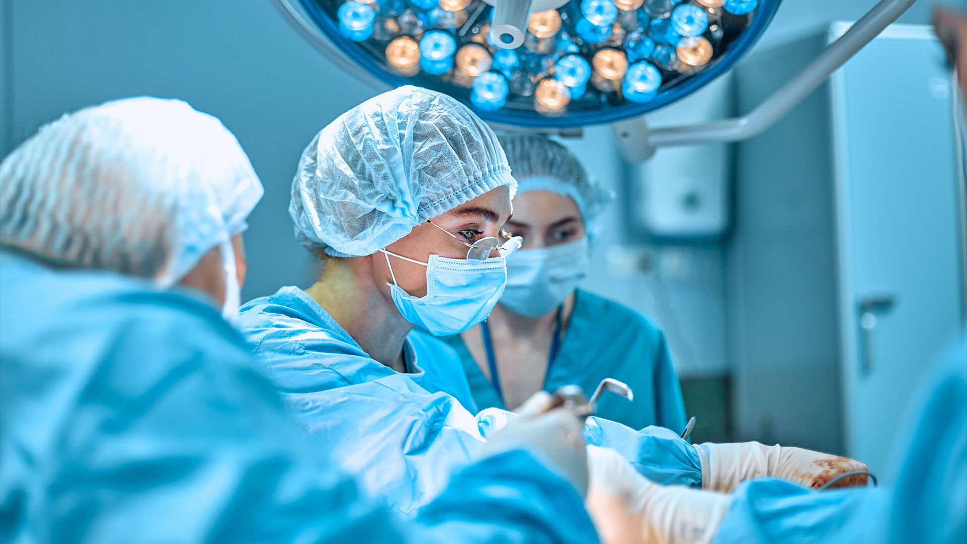 Find a Trusted Cosmetic Surgeon with proven experience, patient reviews, and advanced treatments for the best results.