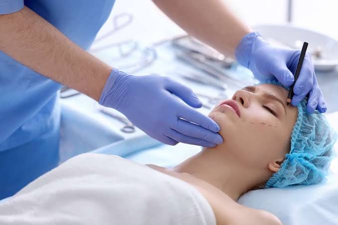 Learn how to choose a Budget Friendly Surgeon Florida with expert tips on cost, experience, and cosmetic results. Learn how to choose a Budget Friendly Surgeon Florida with expert tips on cost, experience, and cosmetic results.