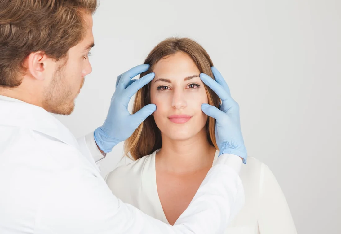 How to Choose the Right Facial Rejuvenation Surgeon Near Me