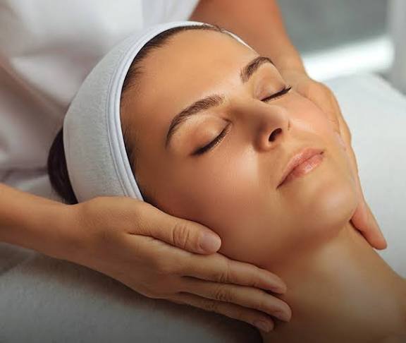 Top Cosmetic Procedures Offered by a Cosmetic Surgeon in Coral Springs, Florida
