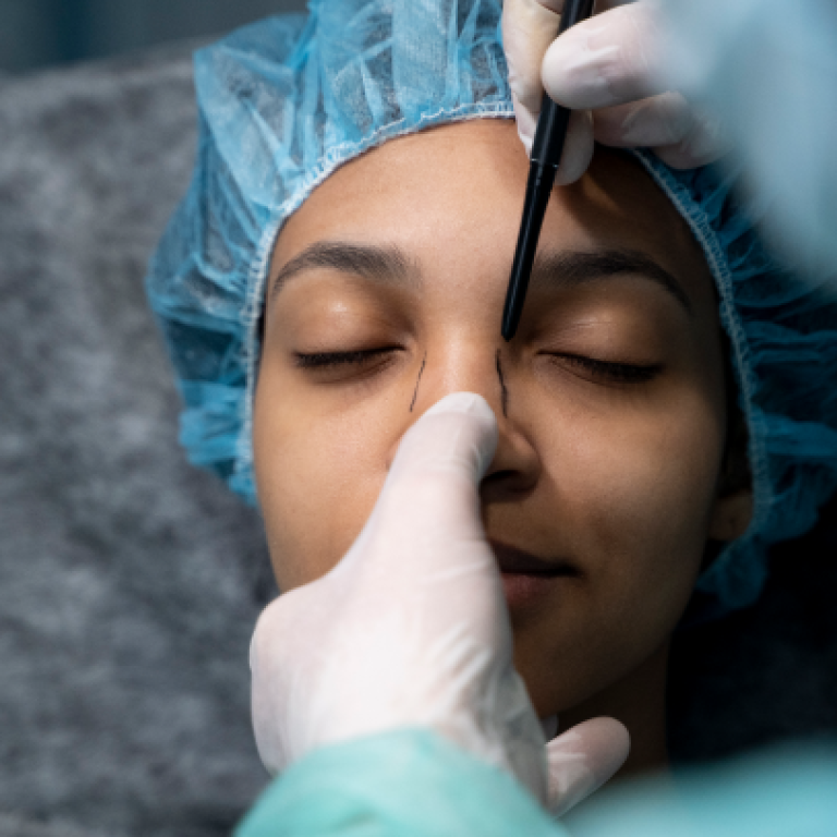 Looking for Low Cost Cosmetic Surgery Florida? Learn how to find experienced surgeons offering safe, affordable cosmetic procedures.
