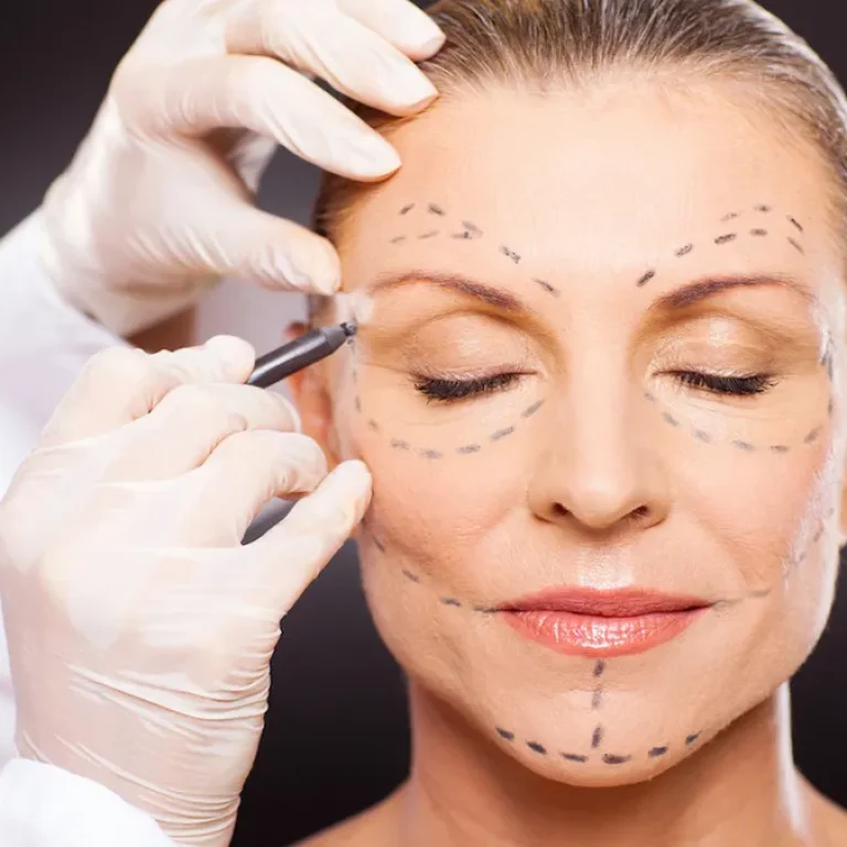 Looking for a Plastic Surgery Center in Coral Springs? Learn why expert surgeons, customized care, and proven results make the difference.