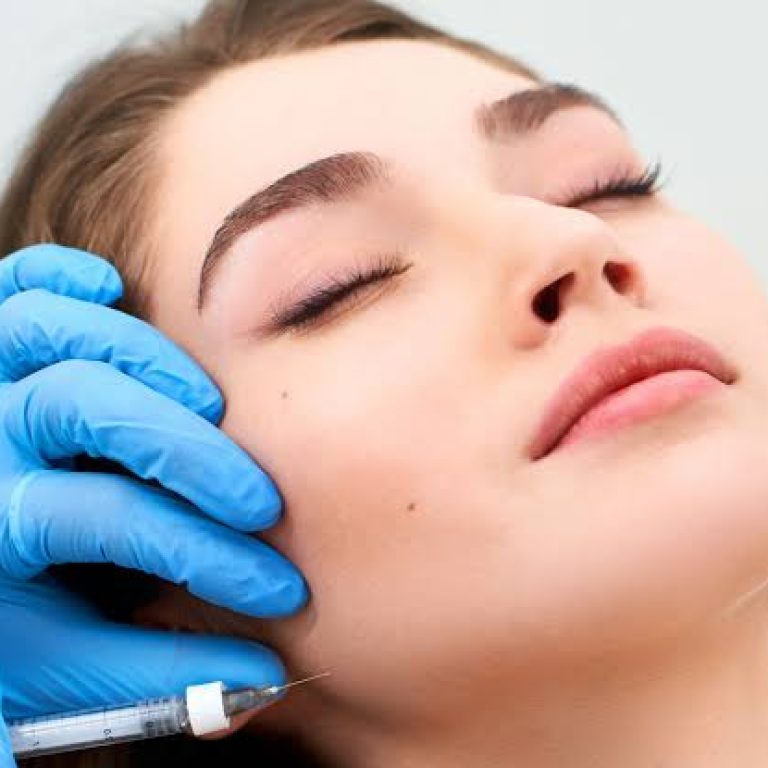 Find a Trusted cosmetic surgeon near me with confidence using these expert tips for selecting the best cosmetic specialist.