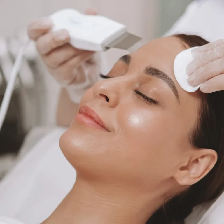 How Anti-Aging Facial Surgery in FL Helps You Look Refreshed, Not Overdone